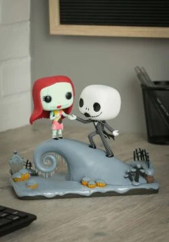 Movie Moment: Nightmare Before Christmas- Jack And Sally
